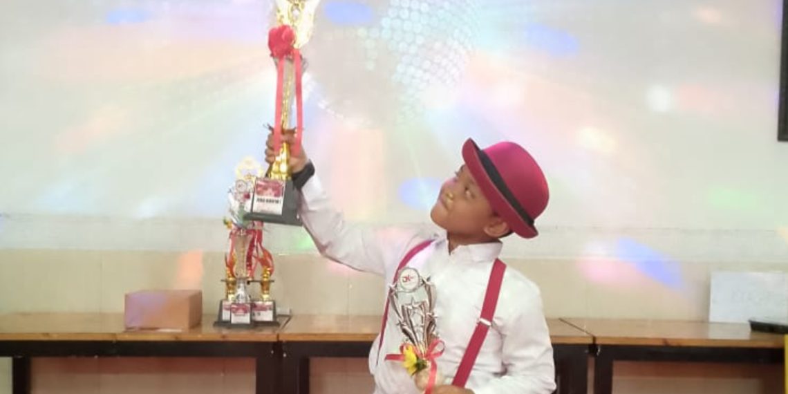 Membanggakan! Azam Sejiwa Bawa Pulang 2 Trofi di Panggung HUT ke 80 Kemerdekaan RI