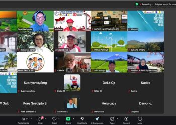 Suasana IKPLN Berdendang di aplikasi daring Zoom