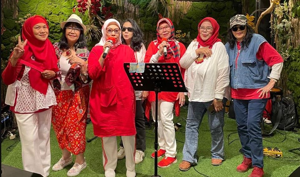 Kumpul Tipis, Sahabat Sehati Sejiwa Nikmati Kebersamaan dengan Lagu dan Tawa